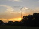 Sunset over the triband antenna used simultaneously by 10, 15, and 20m